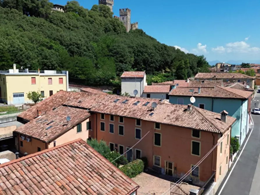 Immagine 24 di Villetta a schiera in vendita  a Valeggio Sul Mincio