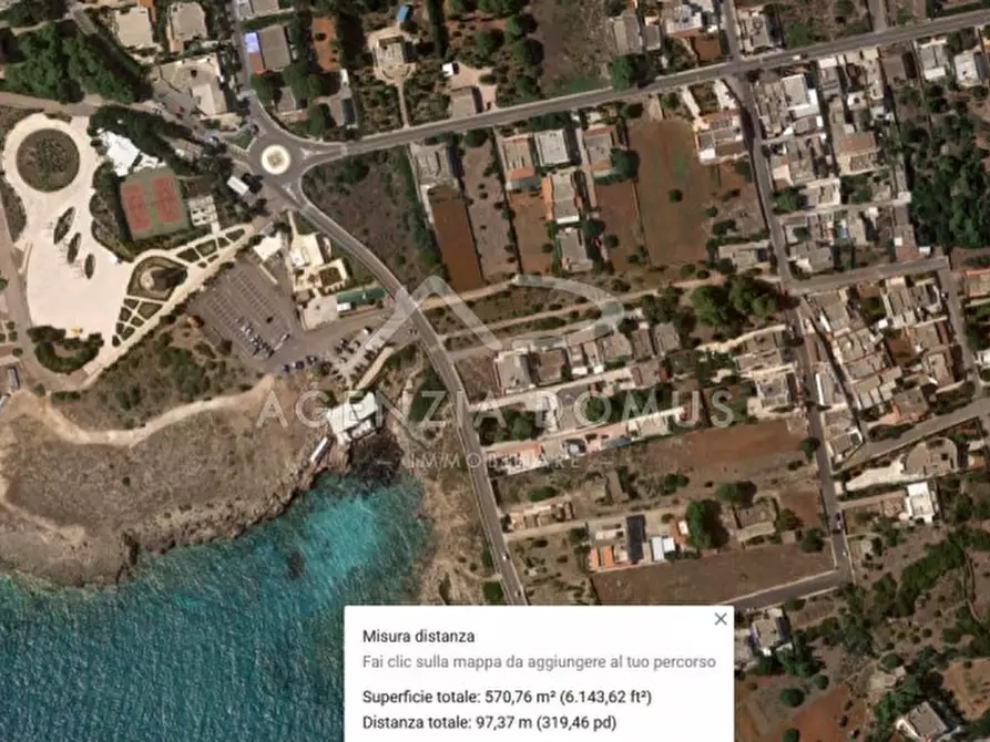 Immagine 1 di Terreno in vendita  in Via Amalfi a Racale