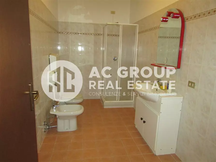 Immagine 15 di Capannone industriale in affitto  in Via I Maggio a Origgio