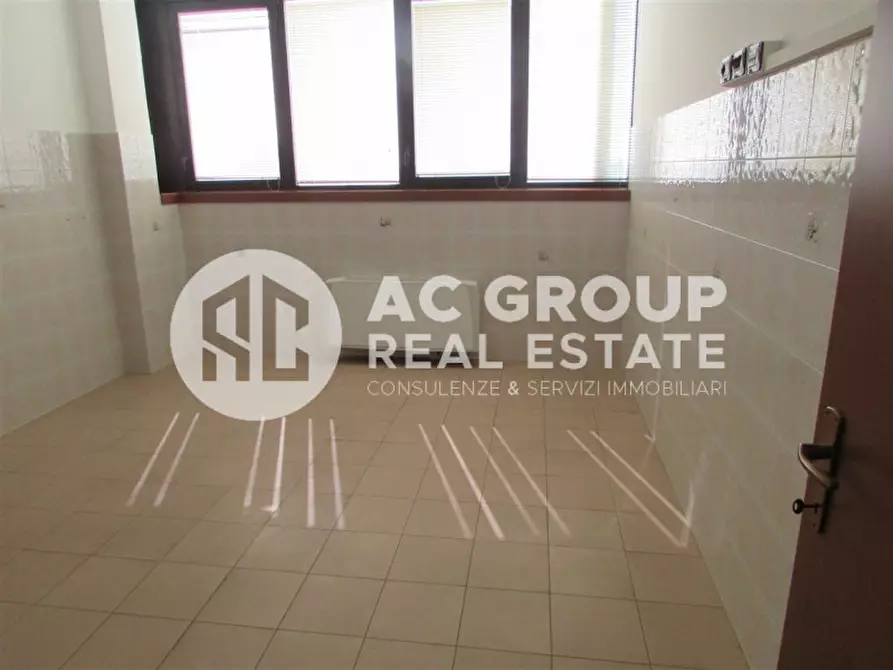 Immagine 16 di Capannone industriale in affitto  in Via I Maggio a Origgio