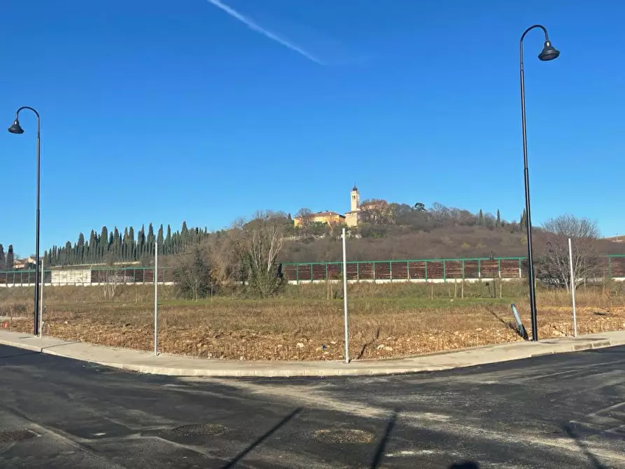 Immagine 3 di Terreno in vendita  a Lavagno