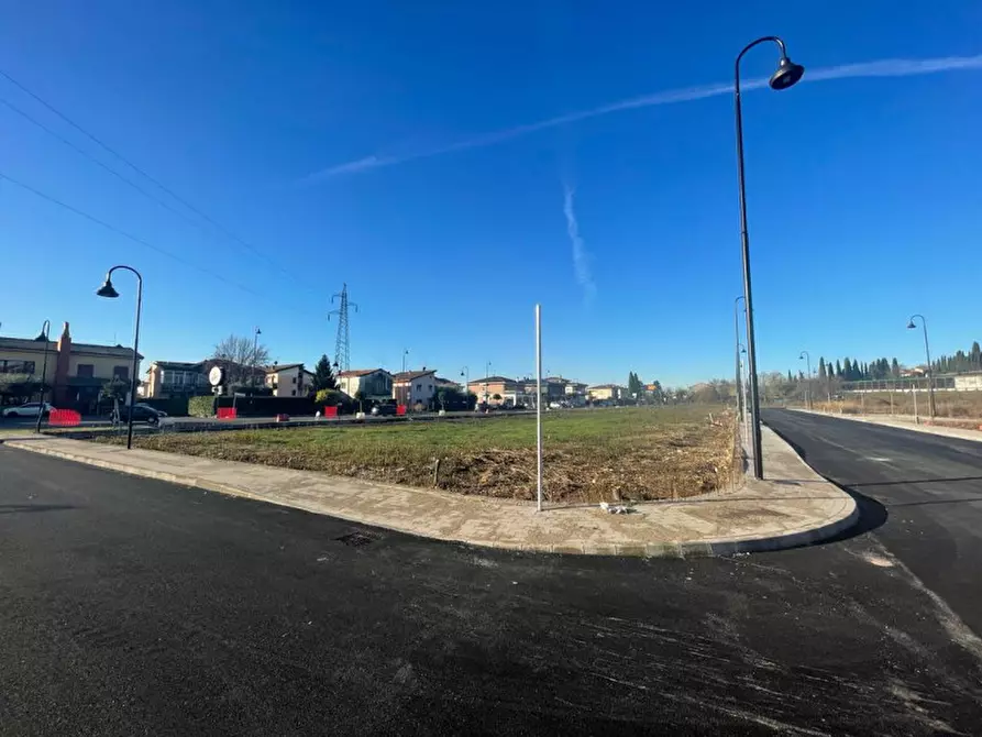 Immagine 14 di Terreno in vendita  a Lavagno