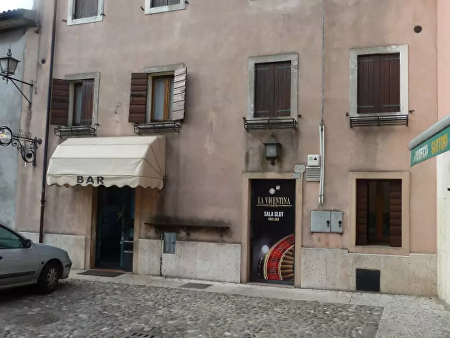 Immagine 13 di Attività commerciale in vendita  a Tregnago