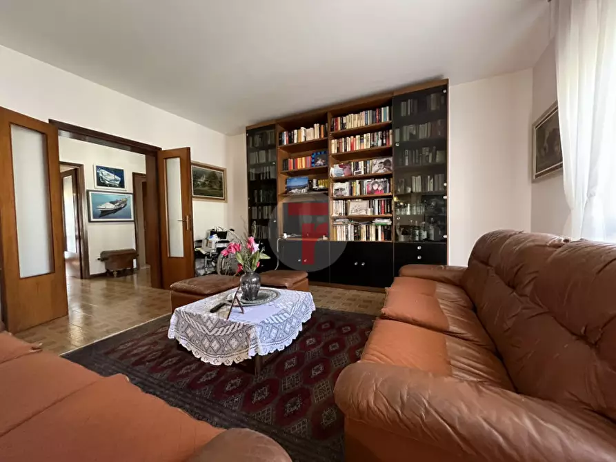 Immagine 5 di Casa bifamiliare in vendita  in Via Pietro Longhi a Padova