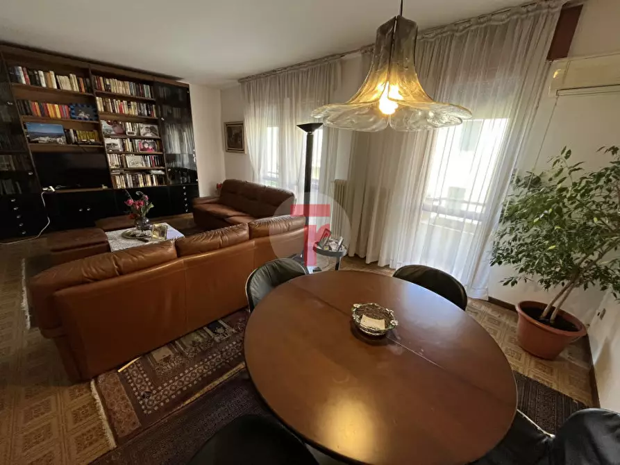 Immagine 6 di Casa bifamiliare in vendita  in Via Pietro Longhi a Padova