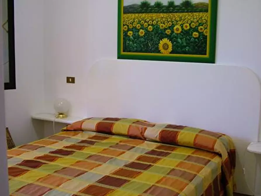 Immagine 10 di Casa bifamiliare in vendita  a Rosolina