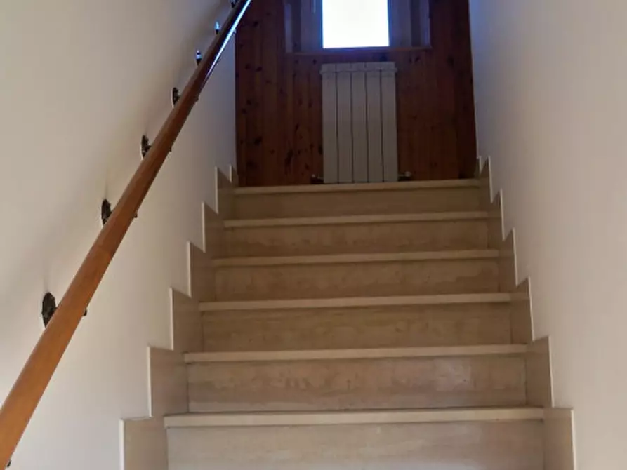 Immagine 3 di Rustico / casale in vendita  a Senigallia