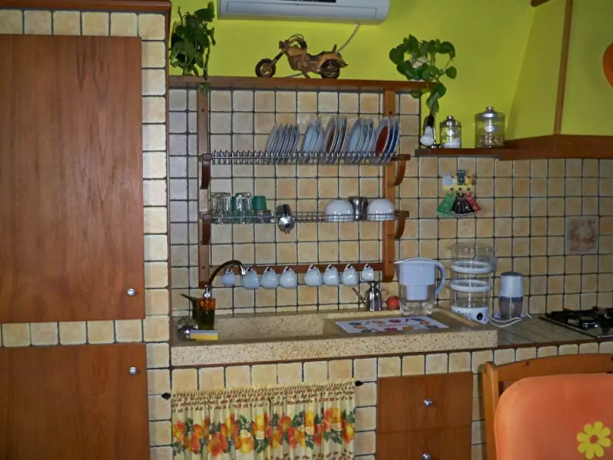 Immagine 17 di Rustico / casale in vendita  a Senigallia