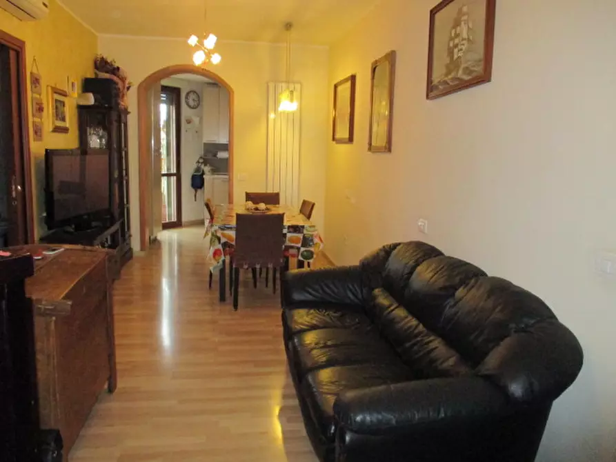 Immagine 13 di Appartamento in vendita  a Trecastelli