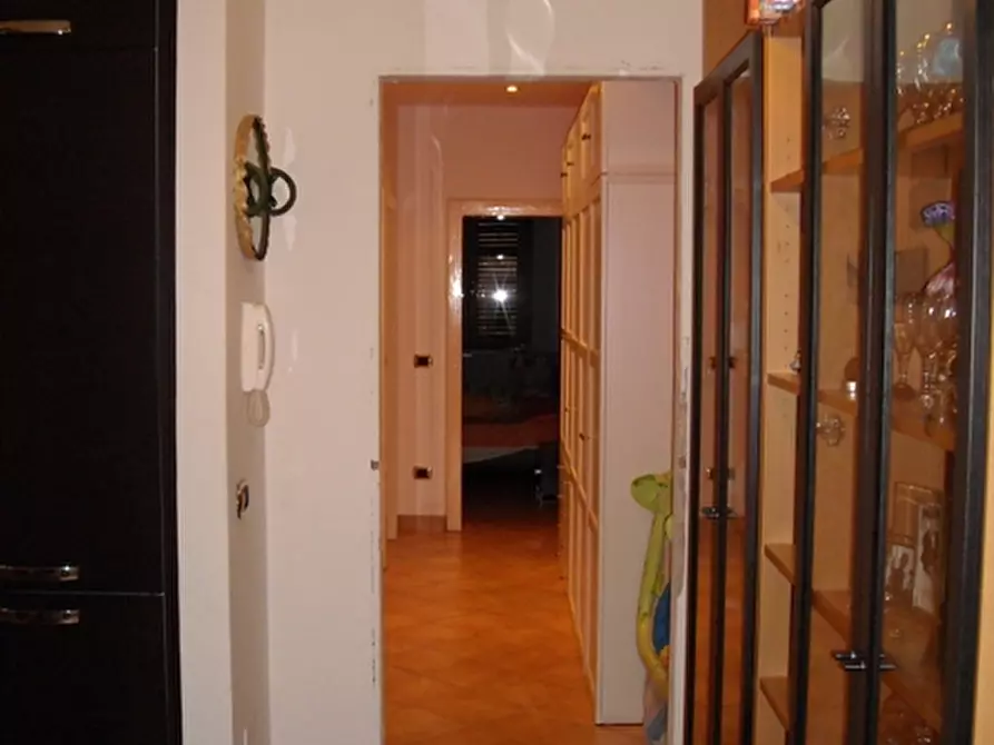 Immagine 14 di Appartamento in vendita  a Ancona