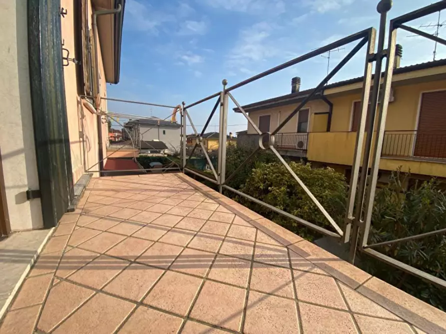 Immagine 18 di Villetta a schiera in vendita  a Mozzecane