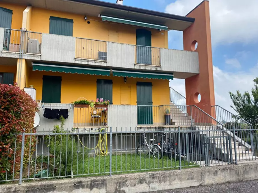 Immagine 1 di Appartamento in vendita  in Via Fontana a Mozzecane