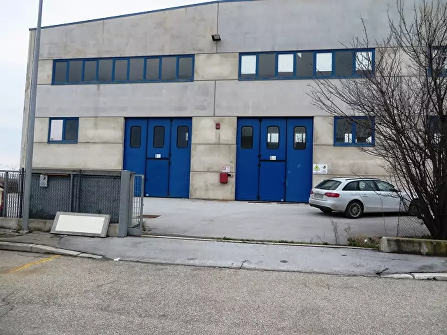 Immagine 4 di Capannone industriale in vendita  in via 11 settembre 2001 a Longiano