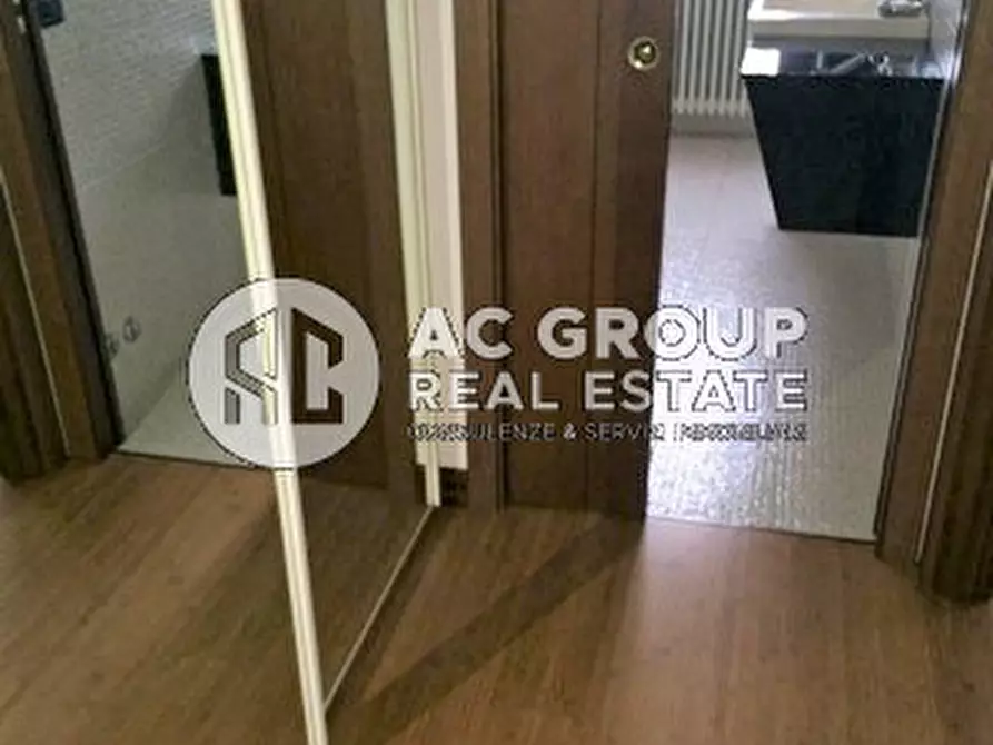 Immagine 8 di Appartamento in affitto  in via Carducci a Saronno