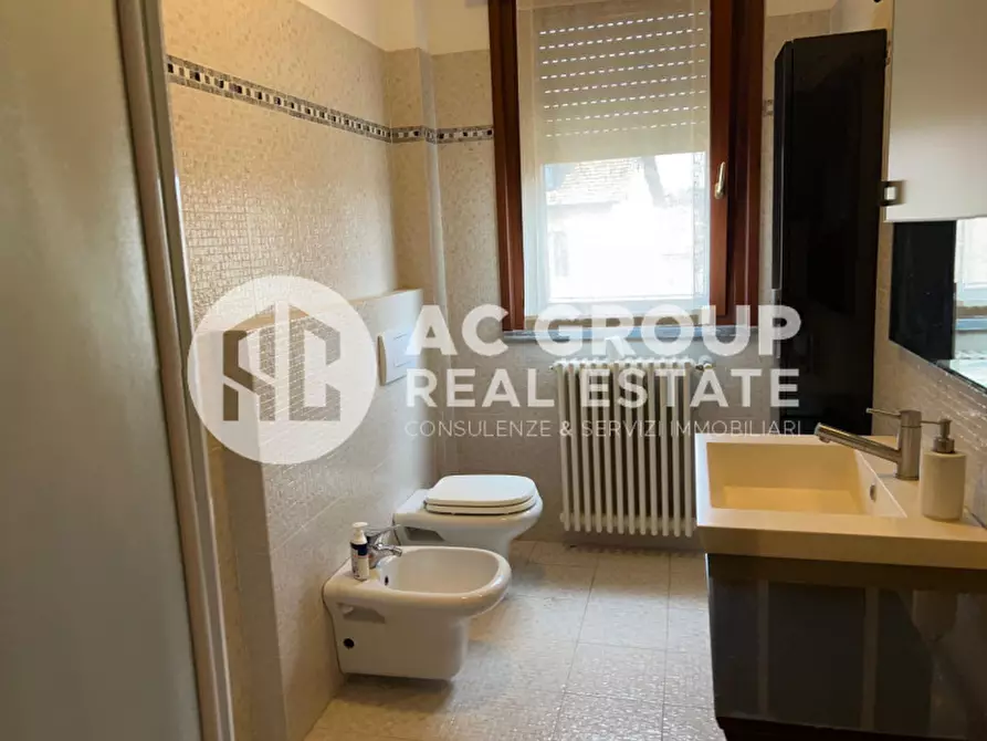 Immagine 9 di Appartamento in affitto  in via Carducci a Saronno