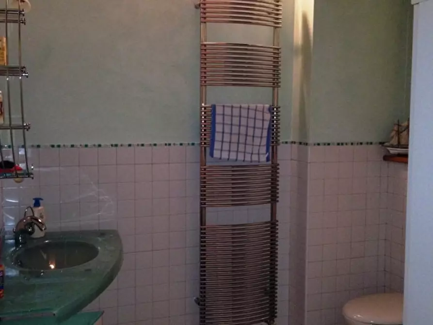 Immagine 7 di Palazzo in vendita  a Padova