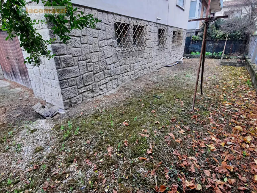 Immagine 5 di Casa bifamiliare in vendita  in Via Lucindo Faggin a Padova