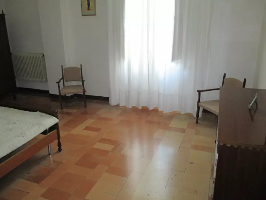Immagine 10 di Appartamento in vendita  a Corinaldo