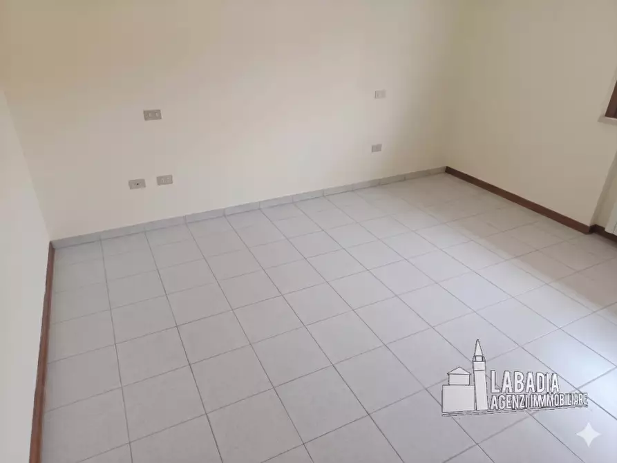 Immagine 19 di Appartamento in vendita  in Via Roma 42 a Castelbaldo