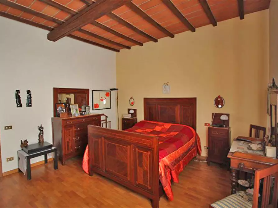 Immagine 12 di Casa bifamiliare in vendita  in via trento a Sinalunga