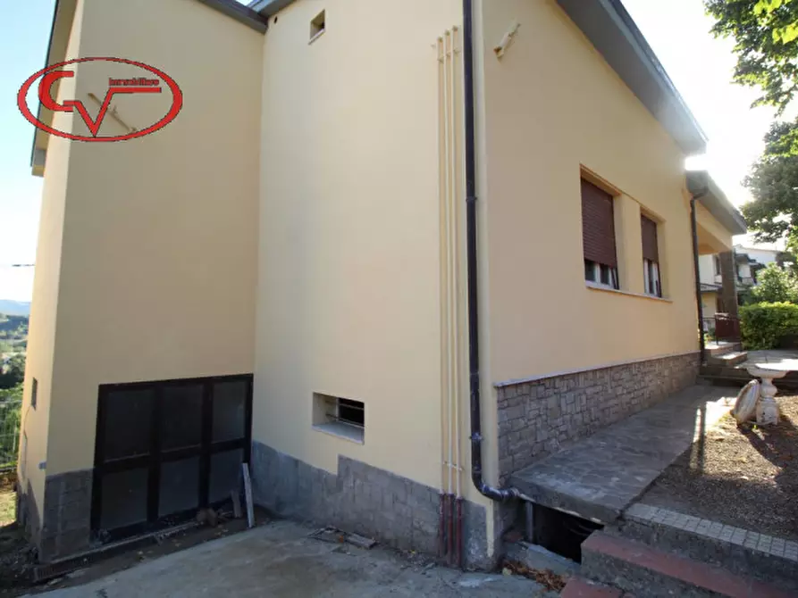 Immagine 5 di Villa in vendita  in via roma laterina a Laterina Pergine Valdarno