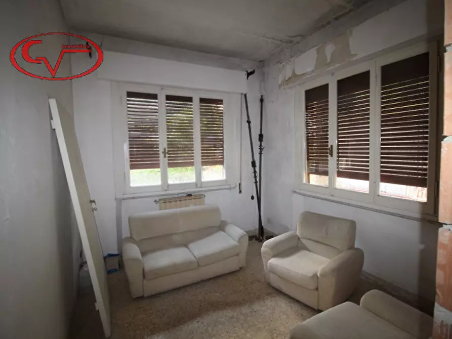 Immagine 12 di Villa in vendita  in via roma laterina a Laterina Pergine Valdarno