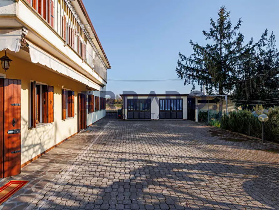 Immagine 2 di Casa indipendente in vendita  in Strada di Ca' Zenobio a Treviso