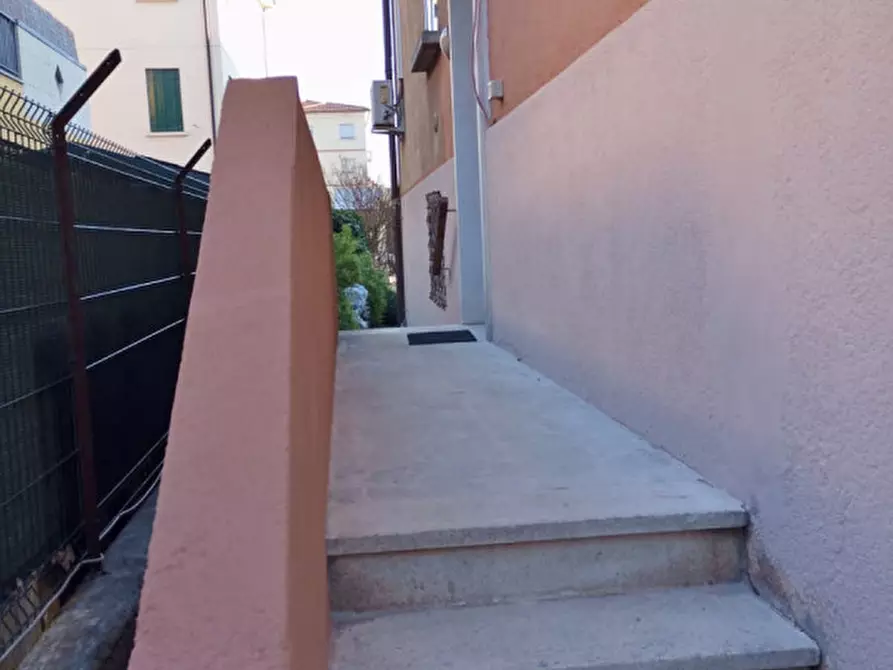 Immagine 15 di Appartamento in affitto  in legione antonini a Vicenza