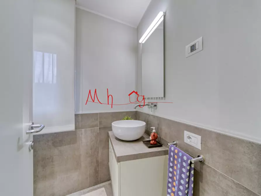 Immagine 13 di Villa in vendita  in Via Venzone a Padova