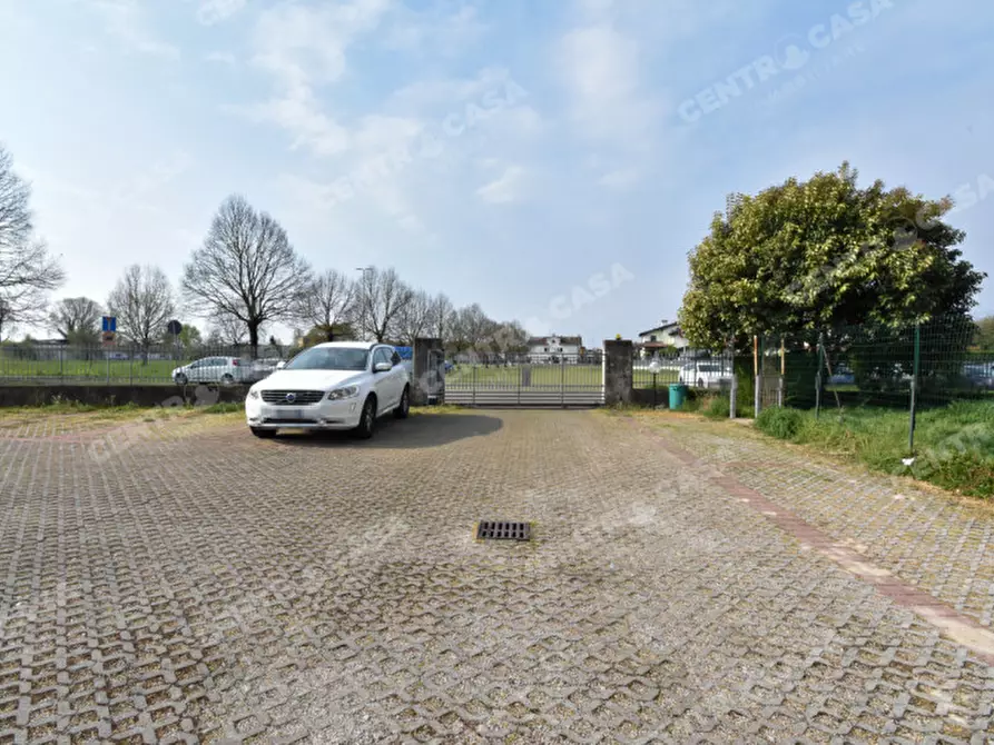 Immagine 12 di Appartamento in vendita  in Legnago Via Terranegra 40 a Legnago