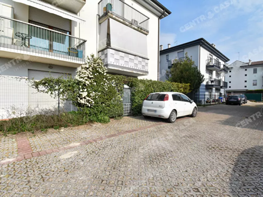 Immagine 15 di Appartamento in vendita  in Legnago Via Terranegra 40 a Legnago