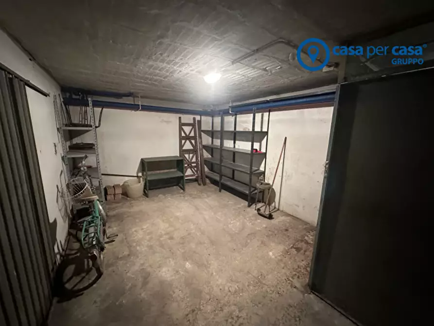 Immagine 40 di Appartamento in vendita  in Corso del Popolo 40 a Rovigo