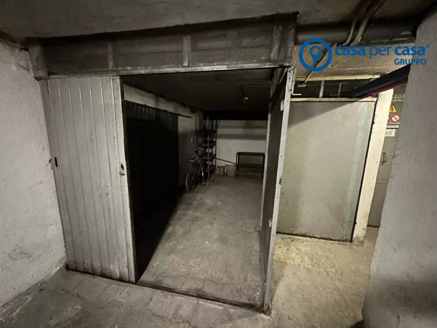 Immagine 41 di Appartamento in vendita  in Corso del Popolo 40 a Rovigo