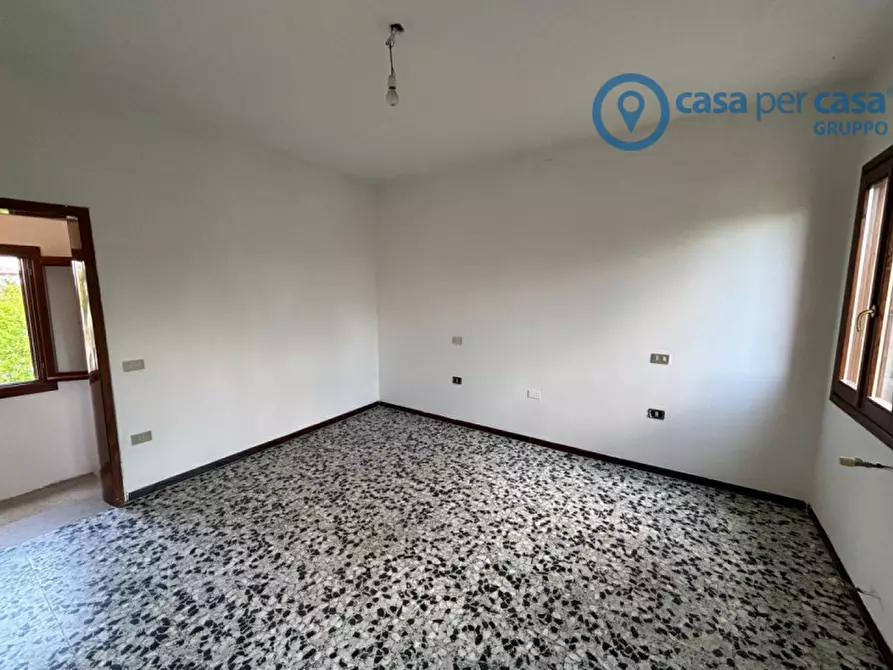 Immagine 13 di Casa indipendente in vendita  a San Martino Di Venezze