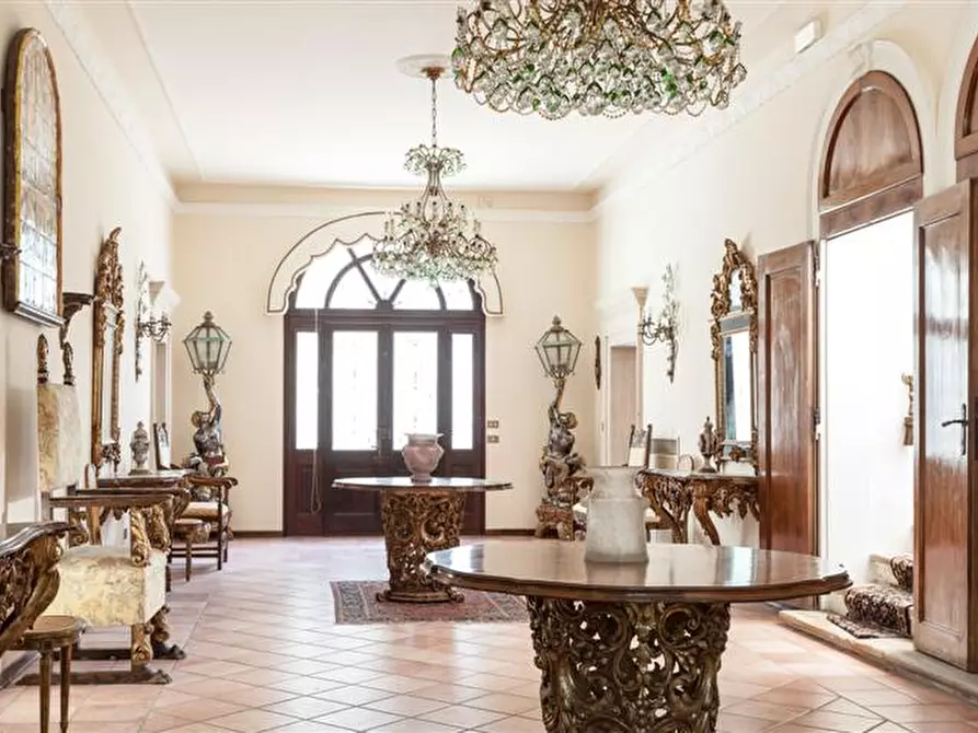 Immagine 10 di Villa in vendita  a Massanzago