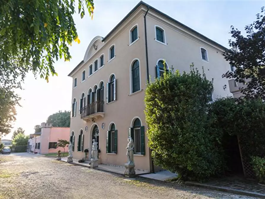 Immagine 14 di Villa in vendita  a Massanzago