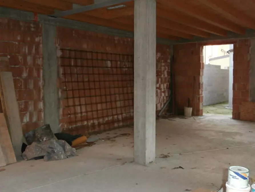 Immagine 9 di Villa in vendita  a Bovolone