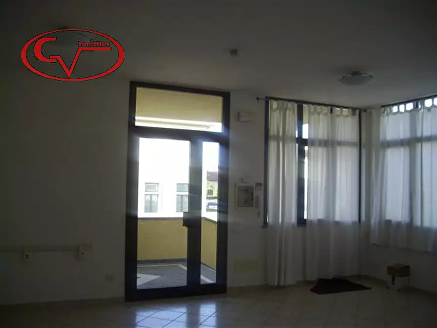 Immagine 5 di Ufficio in affitto  in strada provinciale lungarno a Montevarchi