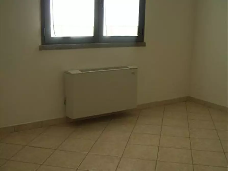 Immagine 8 di Ufficio in affitto  in strada provinciale lungarno a Montevarchi