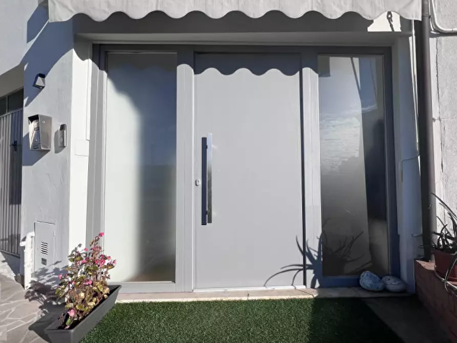 Immagine 1 di Casa bifamiliare in vendita  a Monselice