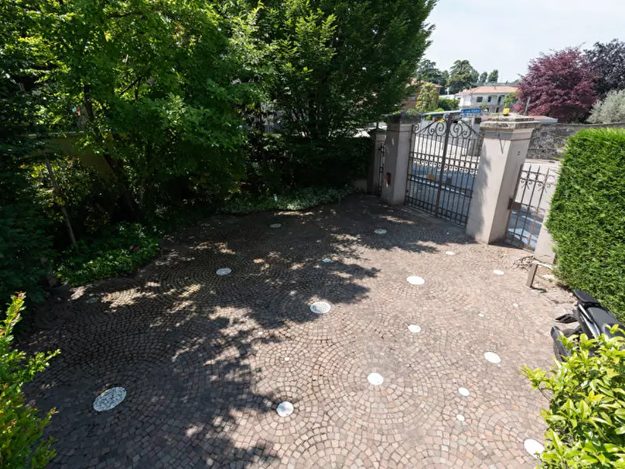 Immagine 5 di Casa bifamiliare in vendita  a Monselice