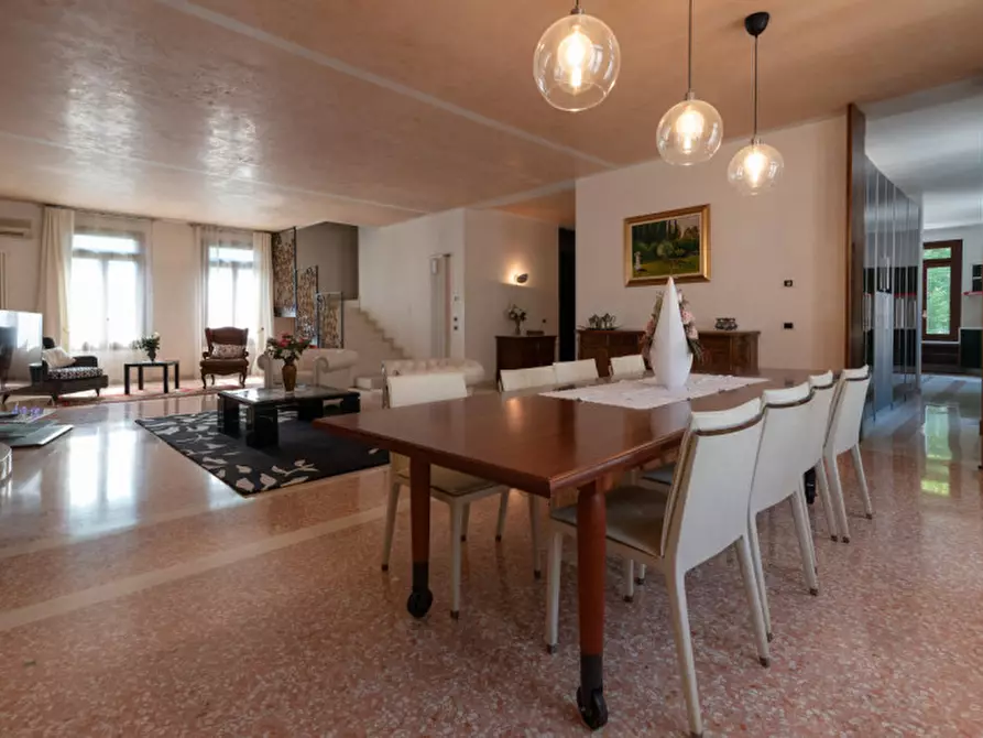 Immagine 10 di Casa bifamiliare in vendita  a Monselice