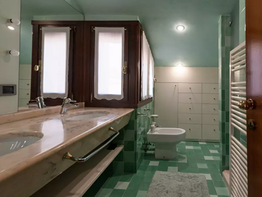 Immagine 33 di Casa bifamiliare in vendita  a Monselice