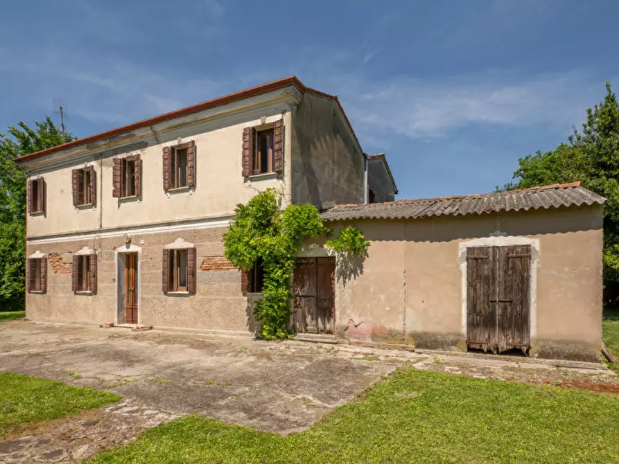 Immagine 1 di Casa indipendente in vendita  a Monselice