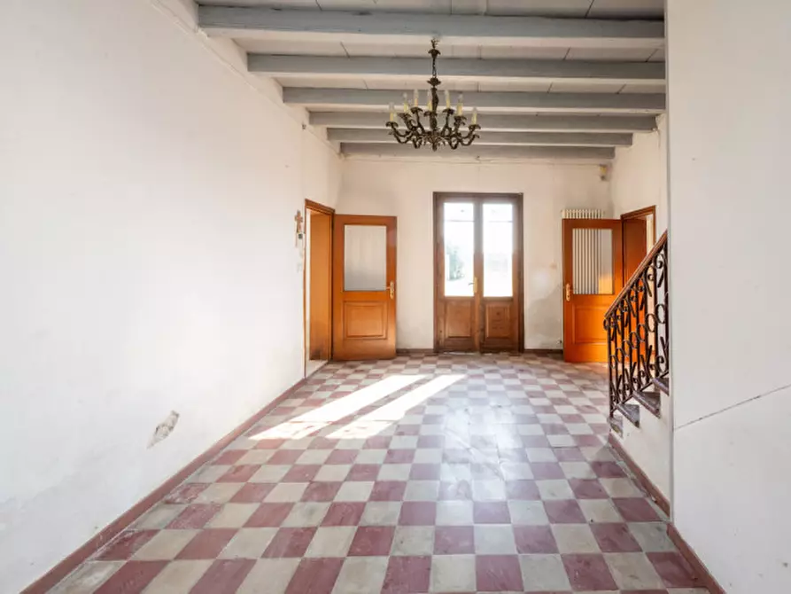 Immagine 5 di Casa bifamiliare in vendita  in Via Roma a San Pietro Viminario