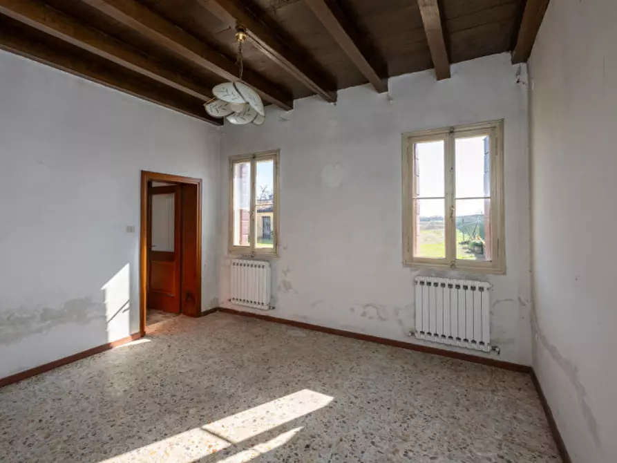 Immagine 16 di Casa bifamiliare in vendita  in Via Roma a San Pietro Viminario