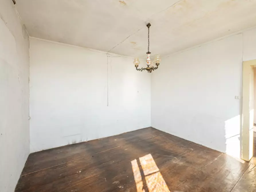 Immagine 28 di Casa bifamiliare in vendita  in Via Roma a San Pietro Viminario