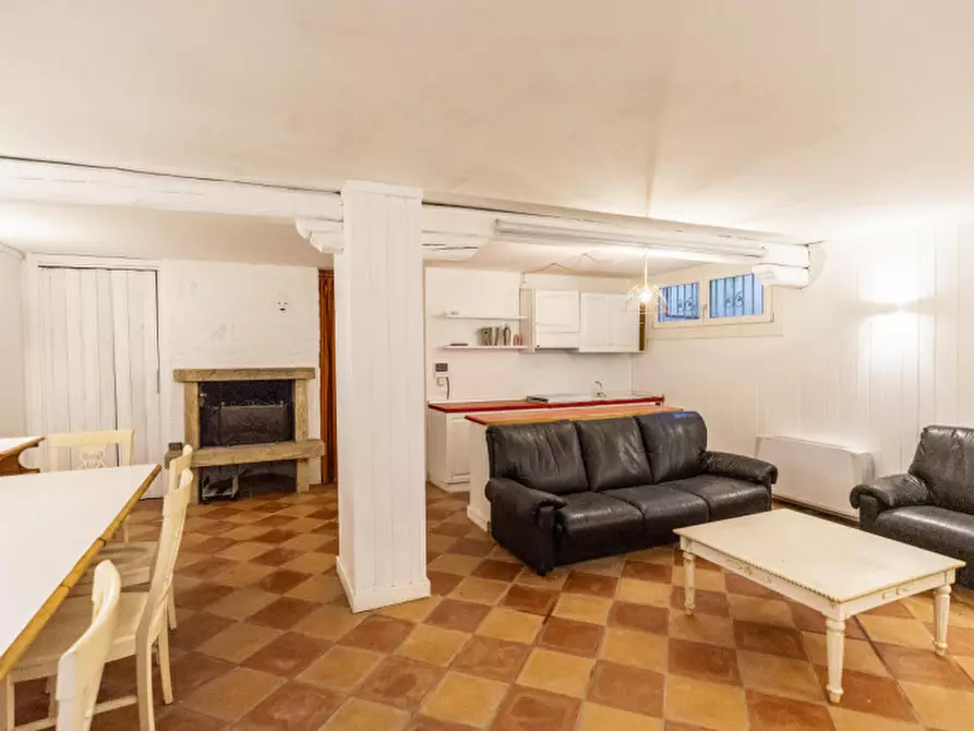 Immagine 20 di Villa in vendita  in Via Marsilio Da Carrara, 13 a Due Carrare