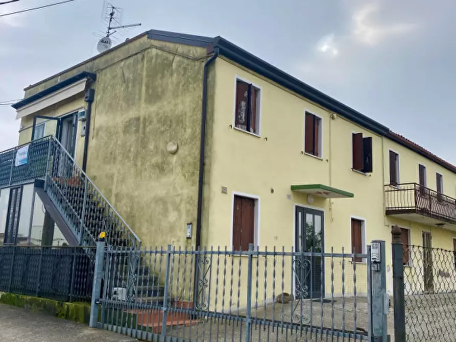 Immagine 2 di Casa bifamiliare in vendita  in Via Ca' Bianca 78 cartura a Cartura