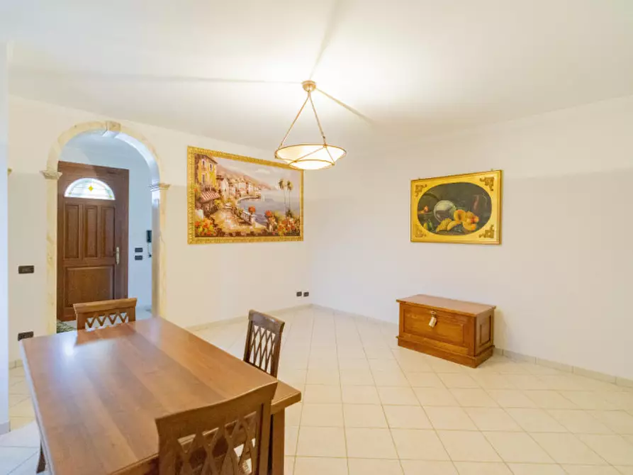 Immagine 10 di Casa bifamiliare in affitto  in Via Francesco Petrarca, 11 a Due Carrare